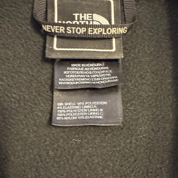 The North Face Women’s Black WindWall Softshell Jacket with Embroidered Logo - Picture 3 of 7